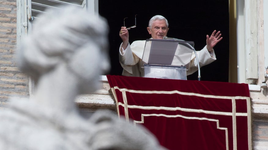 Vatican Pope_Angu.jpg